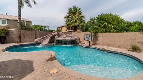 282 E Phelps St, Gilbert, AZ 85295 photo 8