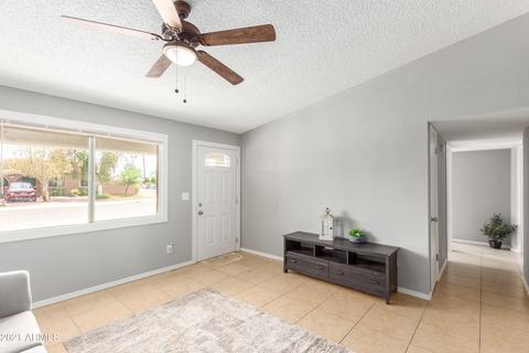 6952 W Avalon Dr, Phoenix, AZ 85033 photo 7