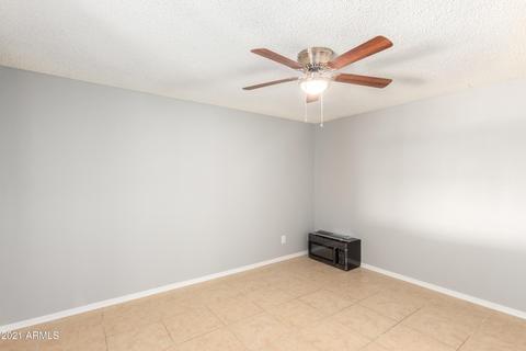 6952 W Avalon Dr, Phoenix, AZ 85033 photo 14