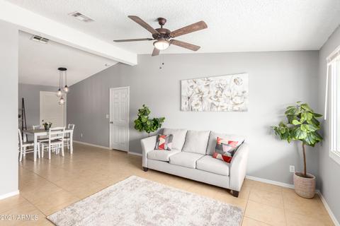 6952 W Avalon Dr, Phoenix, AZ 85033 photo 5