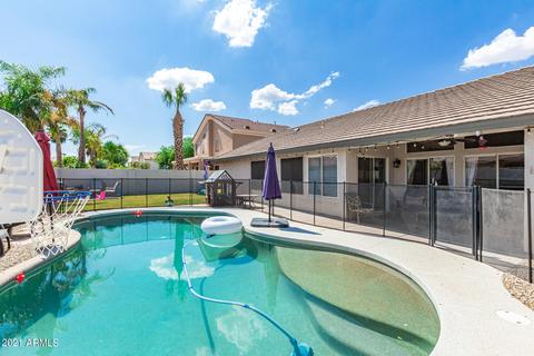 299 E Betsy Ln, Gilbert, AZ 85296 photo 39