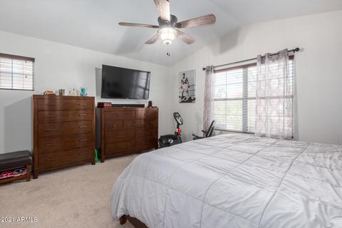 299 E Betsy Ln, Gilbert, AZ 85296 photo 20