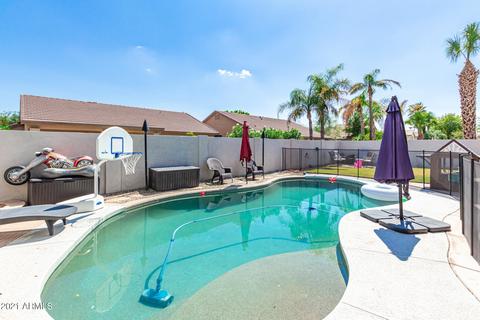 299 E Betsy Ln, Gilbert, AZ 85296 photo 38