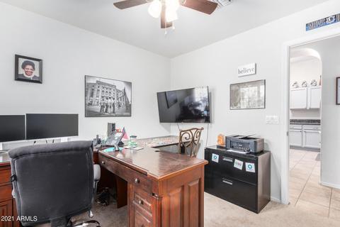 299 E Betsy Ln, Gilbert, AZ 85296 photo 27