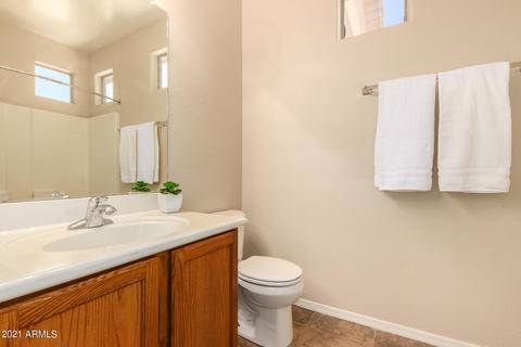 1510 E Branham Ln, Phoenix, AZ 85042 photo 16