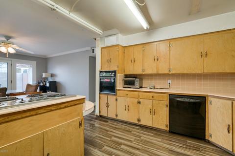 339 E Orange Dr, Phoenix, AZ 85012 photo 11
