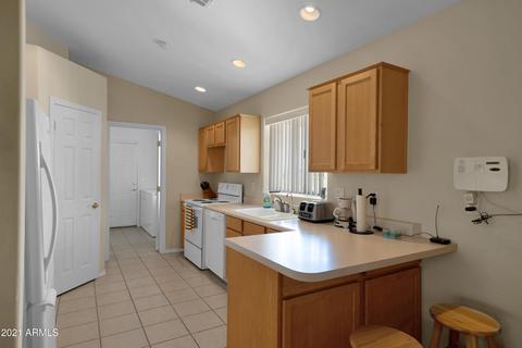 5806 E Reavis St, Apache Junction, AZ 85119 photo 5