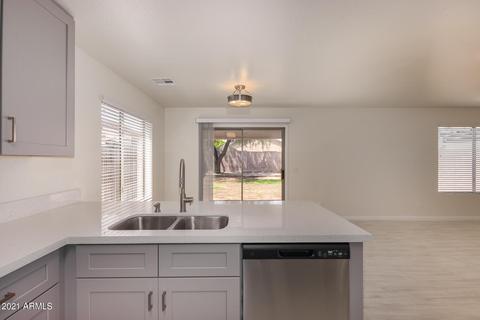 10848 E Wier Ave, Mesa, AZ 85208 photo 7
