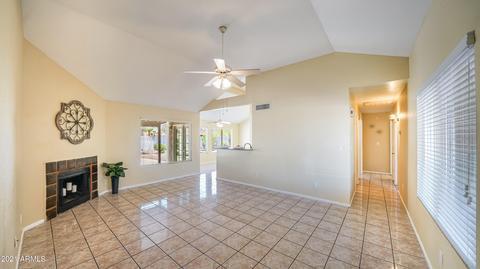 2102 W Mohawk Ln, Phoenix, AZ 85027 photo 2
