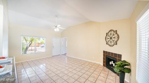 2102 W Mohawk Ln, Phoenix, AZ 85027 photo 4