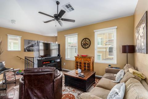 1310 S Owl Dr, Gilbert, AZ 85296 photo 5
