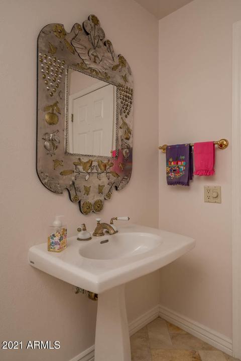 5714 N Echo Canyon Dr, Phoenix, AZ 85018 photo 16
