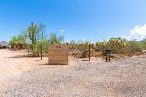 1036 W Tepee St, Apache Junction, AZ 85120 photo 2