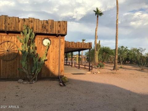 1036 W Tepee St, Apache Junction, AZ 85120 photo 5