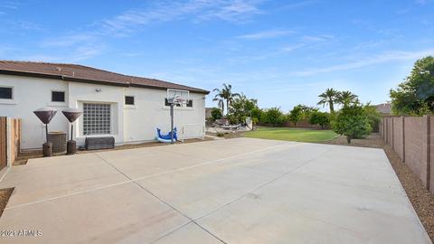 6484 S Crestview Ct, Gilbert, AZ 85298 photo 9