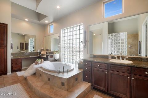 6484 S Crestview Ct, Gilbert, AZ 85298 photo 20