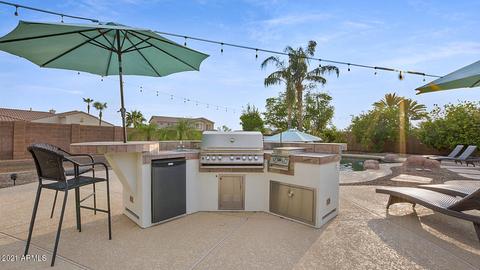 6484 S Crestview Ct, Gilbert, AZ 85298 photo 7