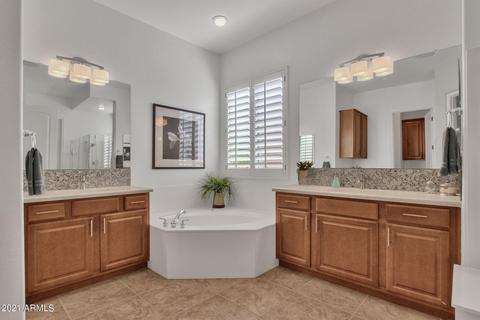 4633 E Rakestraw Ln, Gilbert, AZ 85298 photo 17