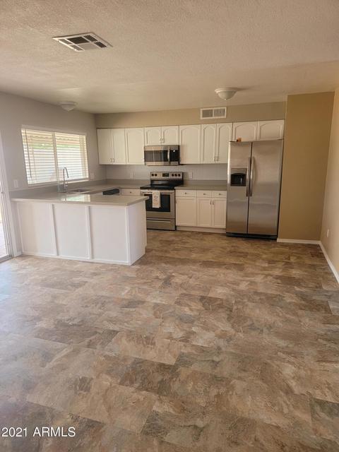 2101 E Vista Dr, Phoenix, AZ 85022 photo 5