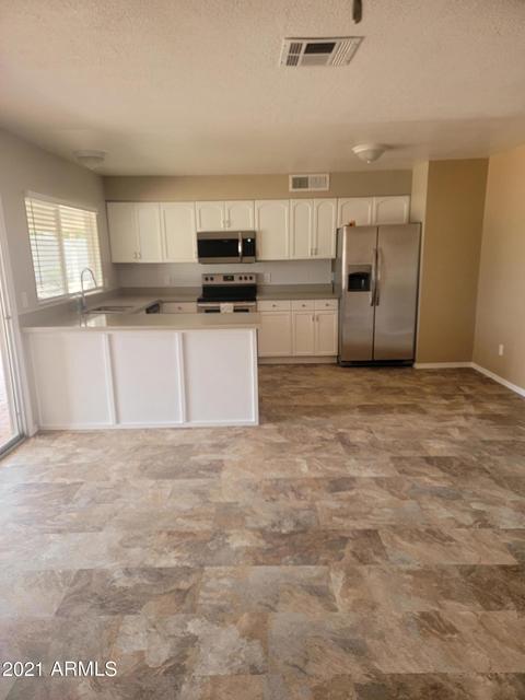 2101 E Vista Dr, Phoenix, AZ 85022 photo 4