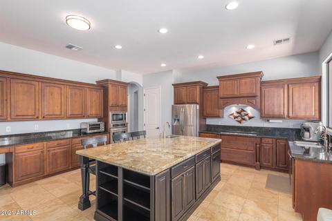 3121 E Kesler Ln, Gilbert, AZ 85295 photo 4
