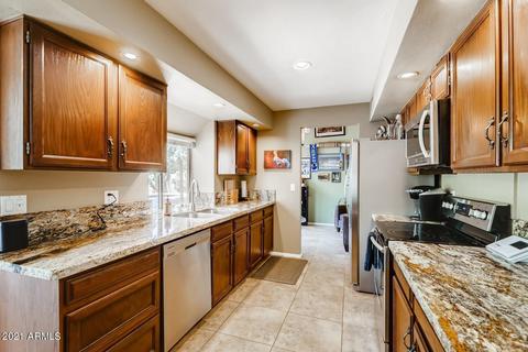 4717 E Paradise Ln, Phoenix, AZ 85032 photo 8