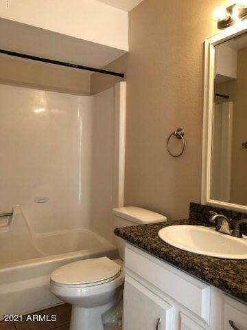1160 E Cochise Dr, Phoenix, AZ 85020 photo 8