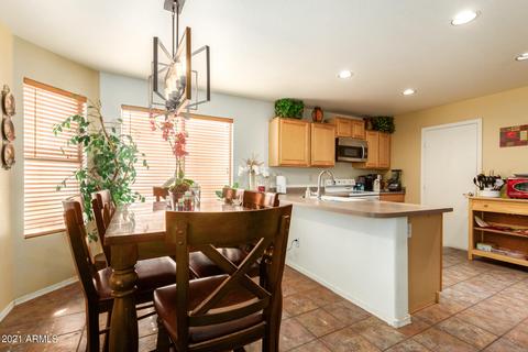 2273 E Arabian Dr, Gilbert, AZ 85296 photo 7