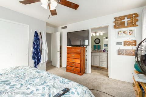 2273 E Arabian Dr, Gilbert, AZ 85296 photo 9