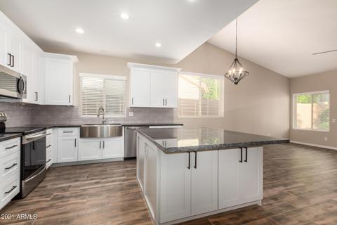 6261 E Snowdon St, Mesa, AZ 85215 photo 2