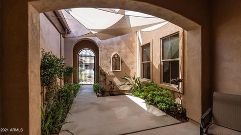 9915 E Grandview Cir, Mesa, AZ 85207 photo 4