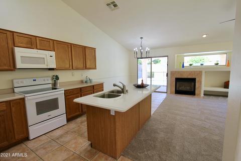 4012 E Prickly Pear Trl, Phoenix, AZ 85050 photo 5