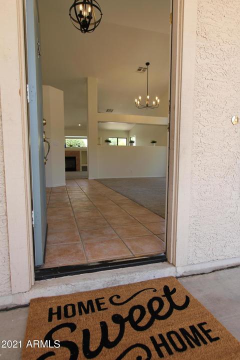 4012 E Prickly Pear Trl, Phoenix, AZ 85050 photo 1