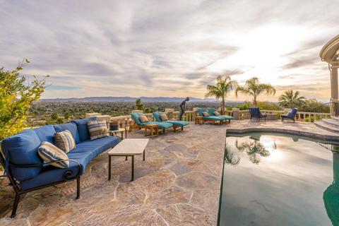 5626 E Wonderview Rd, Phoenix, AZ 85018 photo 1