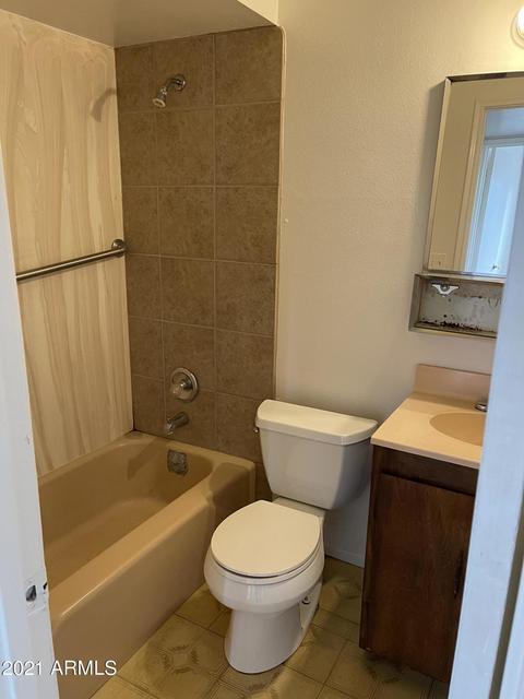 836 E Carson Rd, Phoenix, AZ 85042 photo 6