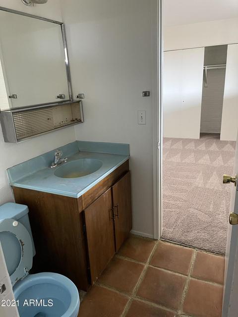 836 E Carson Rd, Phoenix, AZ 85042 photo 8