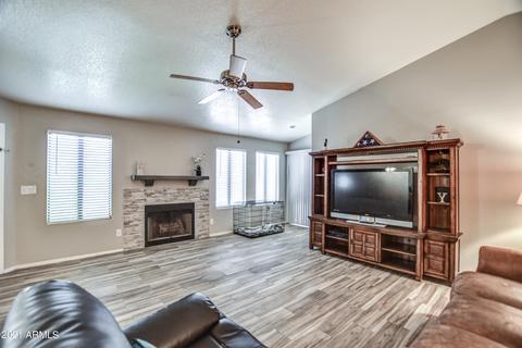 4513 E Tanglewood Dr, Phoenix, AZ 85048 photo 9