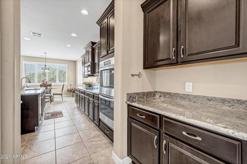 2359 E Lindrick Dr, Gilbert, AZ 85298 photo 11