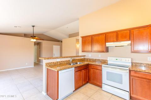 2028 E Devon Rd, Gilbert, AZ 85296 photo 6
