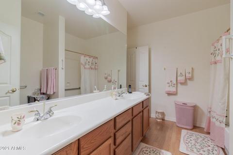 4206 E Carriage Way E, Gilbert, AZ 85297 photo 10