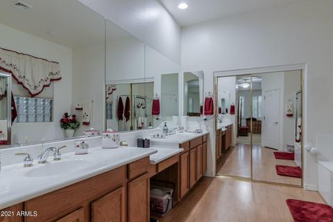 4206 E Carriage Way E, Gilbert, AZ 85297 photo 16