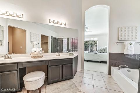 4236 E Millbrae Ln, Gilbert, AZ 85234 photo 32