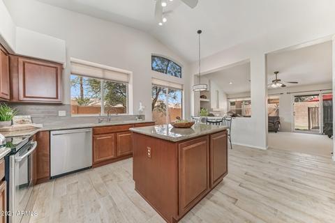 4236 E Millbrae Ln, Gilbert, AZ 85234 photo 12