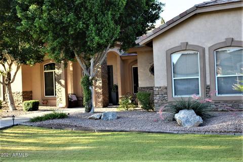 3713 E Barbarita Ave, Gilbert, AZ 85234 photo 1