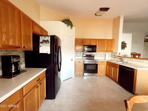 8116 E Dover St, Mesa, AZ 85207 photo 2