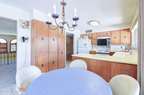 1535 E Gemini Dr, Tempe, AZ 85283 photo 1