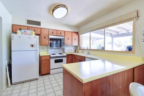 1535 E Gemini Dr, Tempe, AZ 85283 photo 2