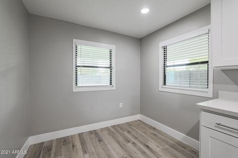 1045 E Clarendon Ave, Phoenix, AZ 85014 photo 11
