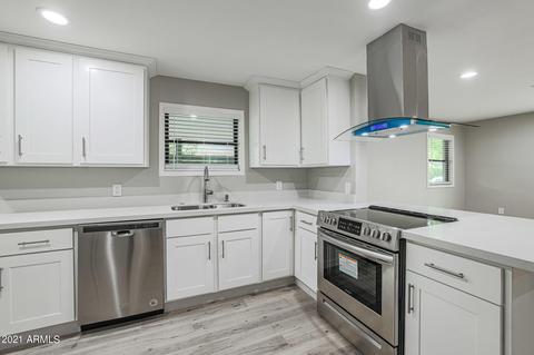 1045 E Clarendon Ave, Phoenix, AZ 85014 photo 8