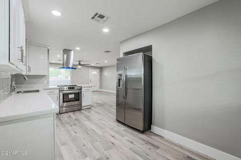 1045 E Clarendon Ave, Phoenix, AZ 85014 photo 10